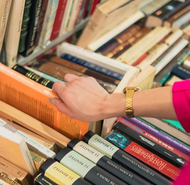 Assortment of Spanish books represents range of authentic texts used in Bay Area Spanish lessons