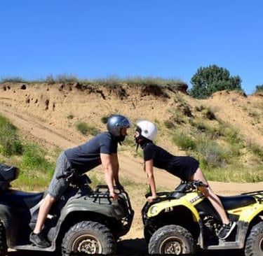 quad budapest couple