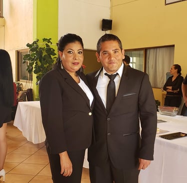 Joan Méndez y Lupita Villegas