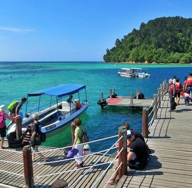 Tunku Abdul Rahman Marine Park, Kota Kinabalu