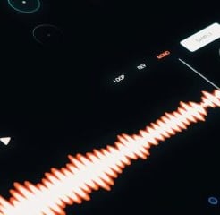 Computer screen with a visual audio pattern