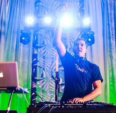 Bellevue DJ for Private Parties & Corporate Events