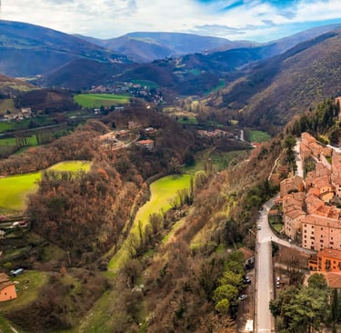 Nocera Umbra vallate verdi borghi medievali Umbria