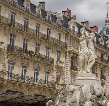 statue des trois grâces sur la place de la Comédie à Montpellier