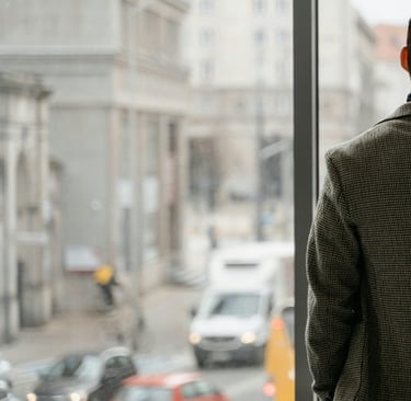 Best Low-Maintenance Haircuts for Busy Men