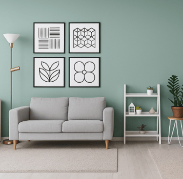 Sala com parede verde sálvia, sofá cinza e móveis trocados de posição.