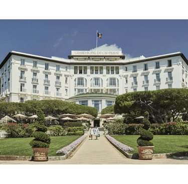 Grand-Hôtel du Cap-Ferrat, A Four Seasons Hotel (photo by Expedia)