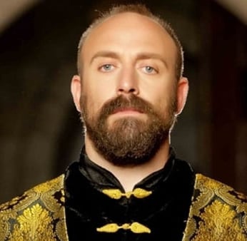 Halit Ergenç