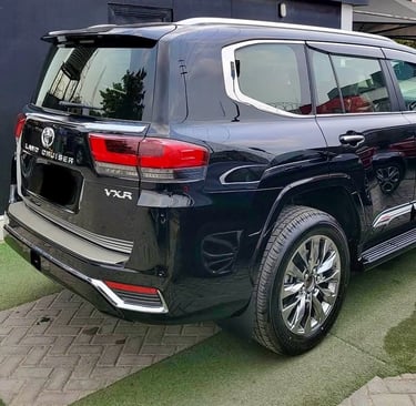 land cruiser prado vx.r in Lagos