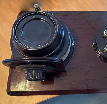 Atwater_Kent_Crystal_Set_Top