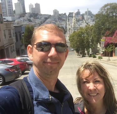 Nick and Tracey taking a selfie in San Francisco