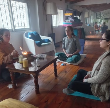 voluntarias homa practican agnihotra en buenos aires