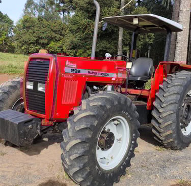 Tipo: Trator | Marca: Massey Ferguson | Modelo: MF292 | Ano: 2004