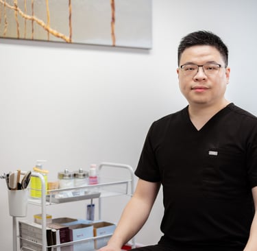 The photo of Dr. Yang