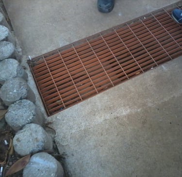 grelhas de saída para agua