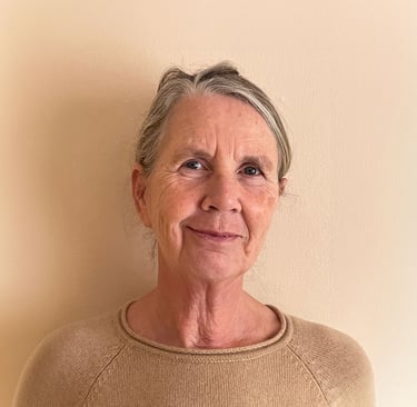 Dr. med. Beate Gruner in ihrer Gutachtenpraxis