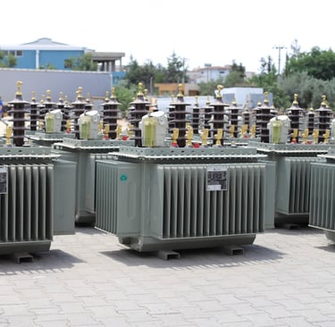 Yüksek gerilim işletme sorumluluğu, elektrik tesislerinde güvenlik ve yasal önlemleri kapsar.