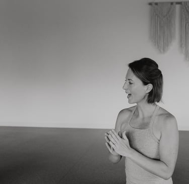 Kinderyoga & Prä- & Postnatal Yoga Fortbildung im Yoga Studio klein A - Stuttgart Nord & Online