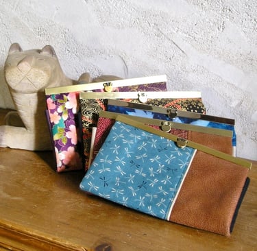 portefeuille en tissus japonais avec fermoir métal rétro vintage