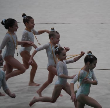 Campeonas trofeo utrera , club Gymarex Badajoz