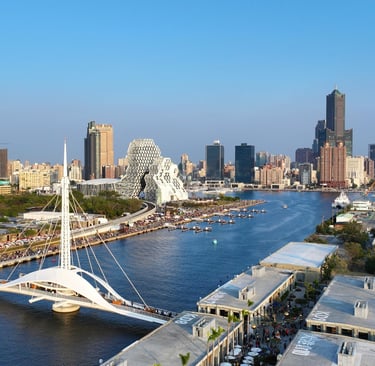 Harbour of Kaohsiung, bridge, connecting people