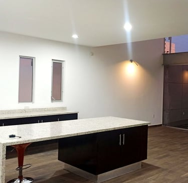 cocina abierta con isla en granito, casa en venta condesa juriquilla