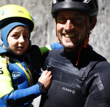Manuel Meyer, guide moniteur canyoning Indépendant, canyon pédagogie stages séjours