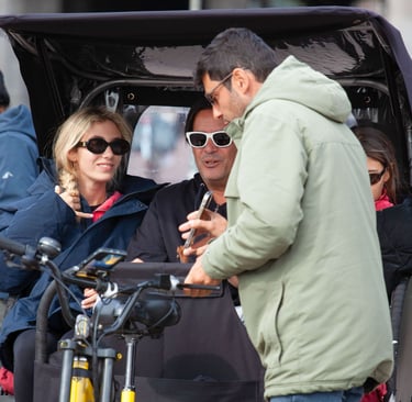 customers from las vegas on bike taxi ride