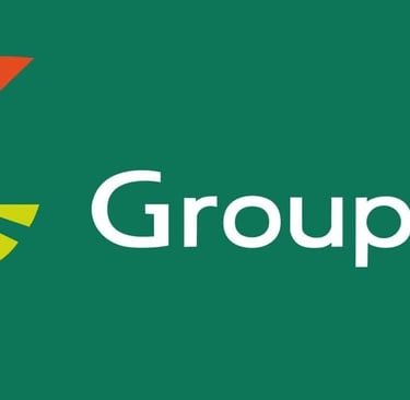 Logo de l'assurance Groupama avec qui nous sommes partenaire et garage agrée