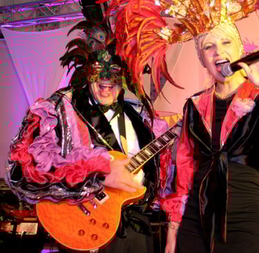 RITMO!CITY Entertinment professional musicians, bands, orchestras, dancers, drummers, hora loca