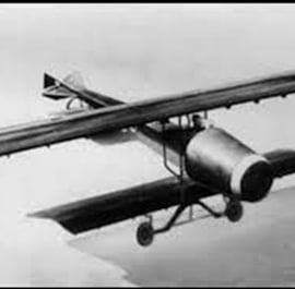 Le premier avion à réaction, à voler à Issy, décembre 1910. Ph. XDR.