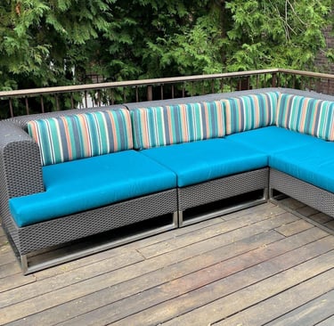 custom outdoor seat cushions