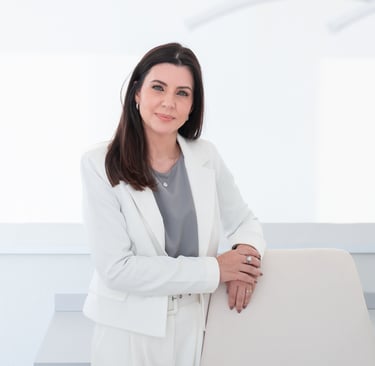 Dra. Daniela Tarquinio - Dermatologista - Clínica Lumité