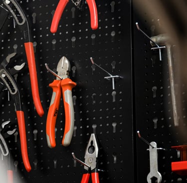 Gli attrezzi della nostra Bike Room - MTB, Downhill, Enduro, e-bike, motociclismo