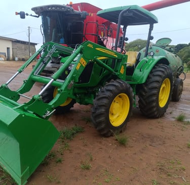 Tipo: Trator | Marca: John Deere | Modelo: 5080E | Ano: 2025