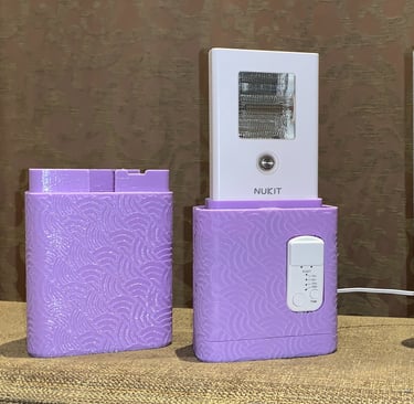 2x Nukit Protector case, purple open, clear-white closed