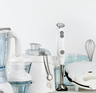 a bunch of food processors and blender