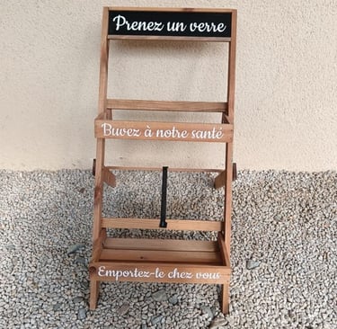 Etagère porte gobelets