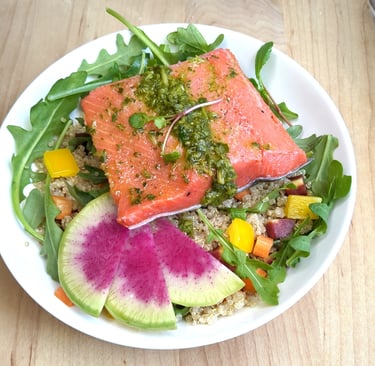 Salmon chimichurri & quinoa salad. Healthy weekly dinners Best personal chef Happy Valley oregon