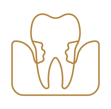 Dentista realizando tratamento periodontal em paciente com problema gengival