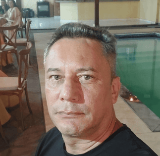 Waldenilton Araújo  Instrumentador Cirúrgico