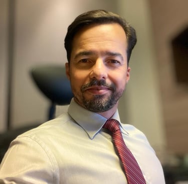 Dr. Rodrigo de Oliveira - Reumatologista - Clínica Lumité