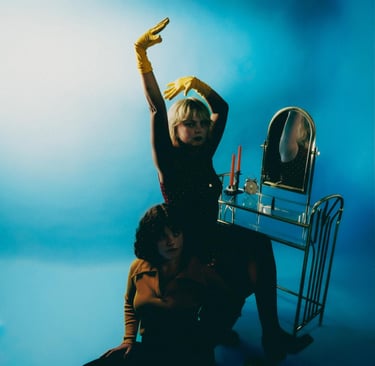 Girl tones fade away