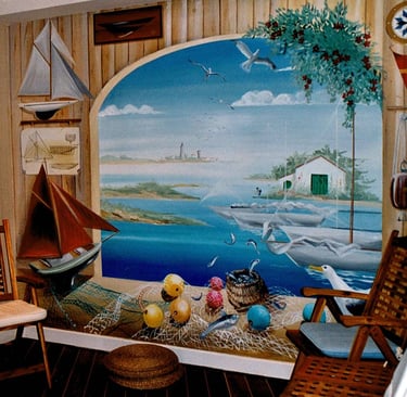 Trompe l’œil sur un thème maritime peint par France Cruse pour agrandir une petite salle d’attente.