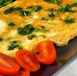 Omelette Salata
