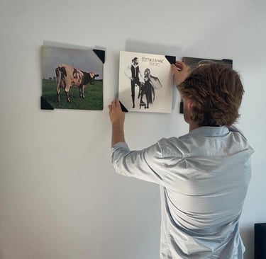 how-to-mount-vinyl-album-wall-holders