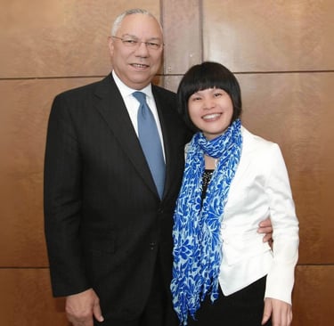 Shirley Lee with the late General Colin Powell during an executive leadership program.
