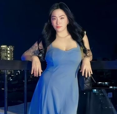 Sayuri, expert Nuru therapist providing a calming and high-quality massage experience.