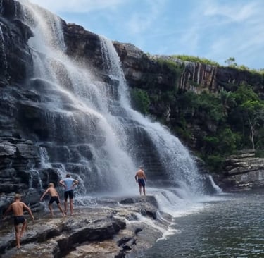 Bottom of Horseshoe Falls