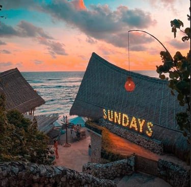 Sundays Beach Club